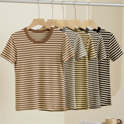 2026年夏季新款条纹短袖T恤女复古显瘦打底衫外穿舒服透气上衣