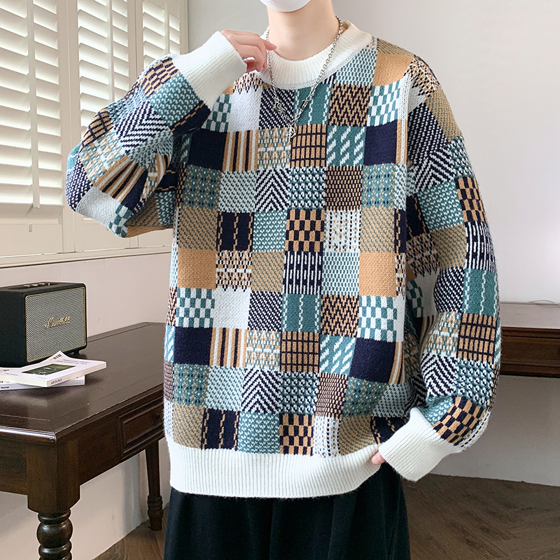 男士毛衣秋冬新款休闲宽松圆领线衣服男潮流青少年帅气格子针织衫