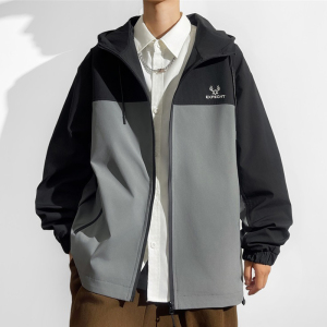 连帽冲锋衣外套男春秋季新款美式宽松拼色登山服潮牌户外工装夹克