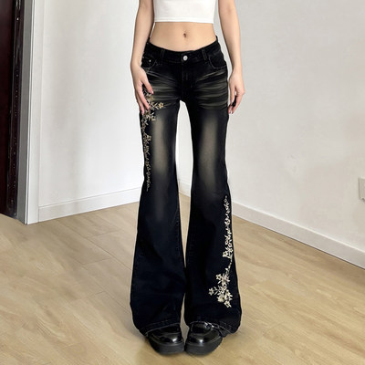 SWEETOWN千禧风复古花卉刺绣Y2K小众微喇裤古着辣妹包臀牛仔裤女