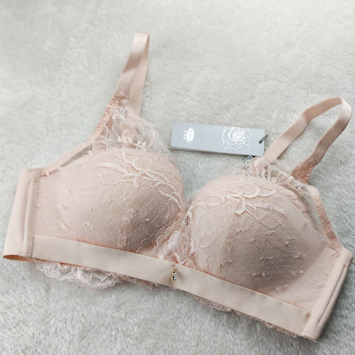 安莉芳文胸轻柔杯内衣性感蕾丝1/2半杯收副乳无钢圈胸罩EB00366