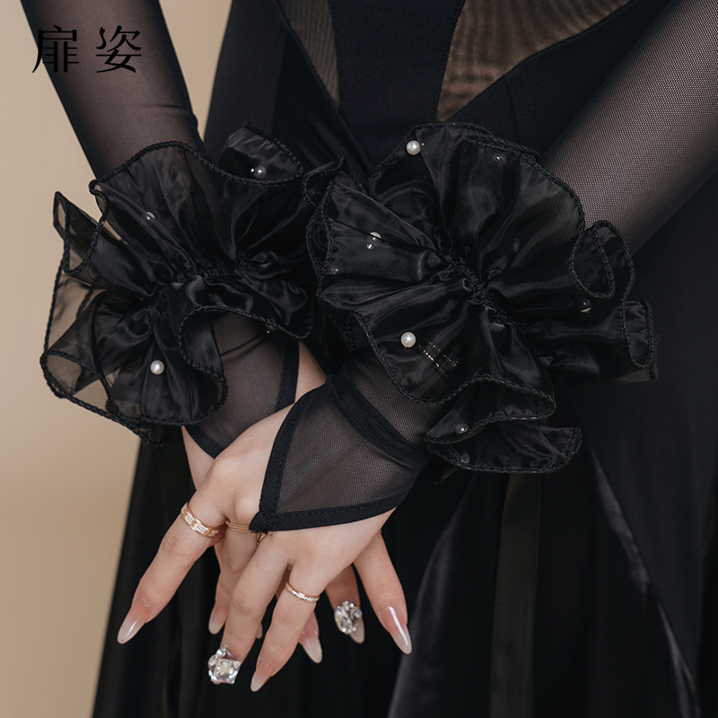 扉姿摩登舞手花袖飘花朵腕带女士