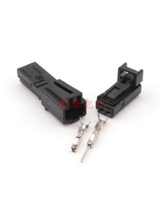 4B0971832公母4E0972575适用大众奥迪牌照灯脚灯高音喇叭插头