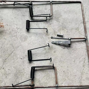 拍网弹簧扭簧左右夹子粗钢丝旋转V型2.0/2.5/3.0/3.5/4.0线径