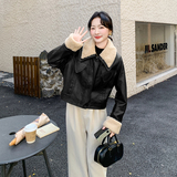 黑色