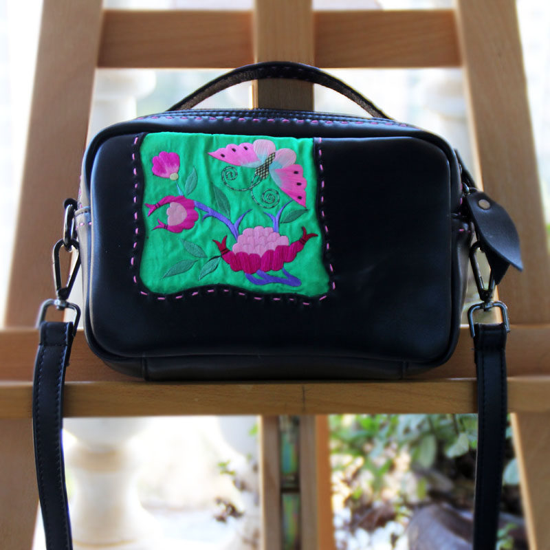 民族风手工刺绣手提斜挎小包复古国风绣花头层牛皮百搭实用女包