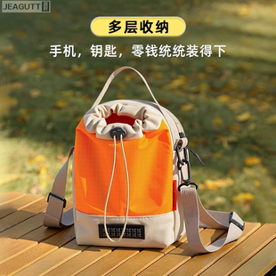 旅行出游斜挎水杯袋男女散步手机包户外登山单肩轻便多功能水壶包