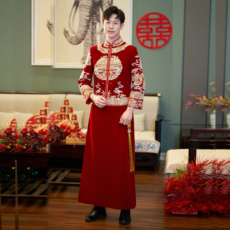 丝绒秀禾服新郎装男士结婚服2025新中式复古结婚礼服冬龙凤褂大码