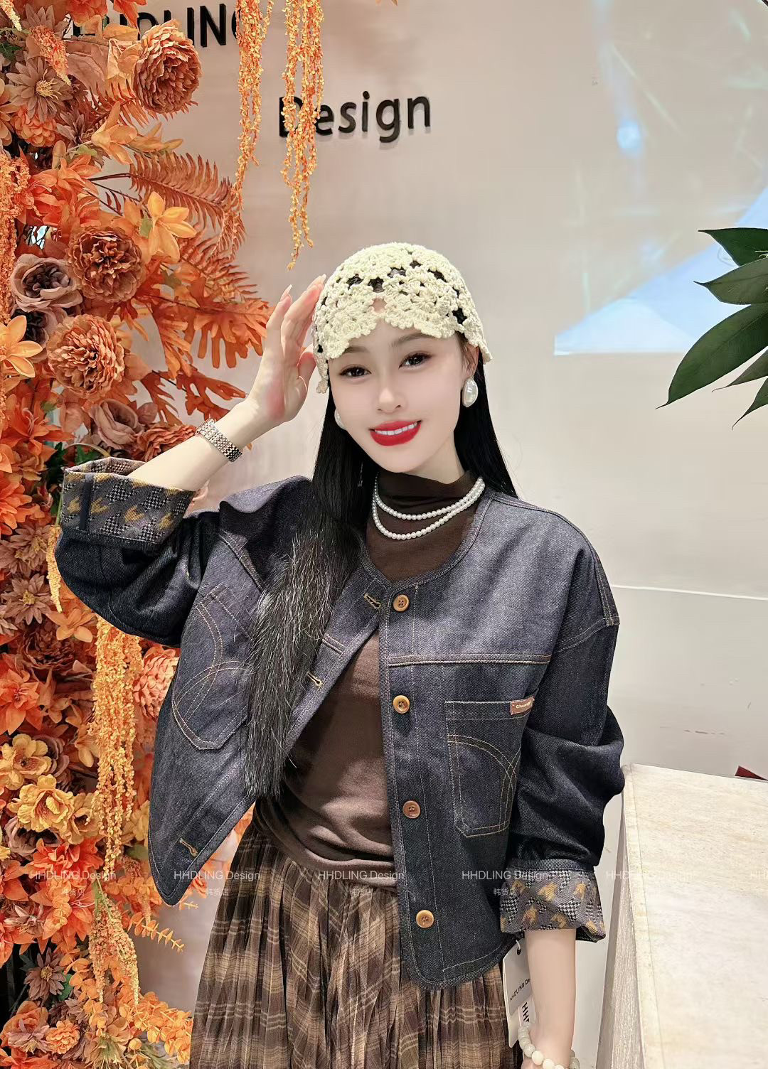 2025早秋新韩版时尚百搭显瘦宽松休闲外套女潮圆领牛仔短款外套