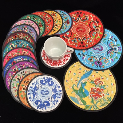 中国风刺绣茶杯垫新品促销中