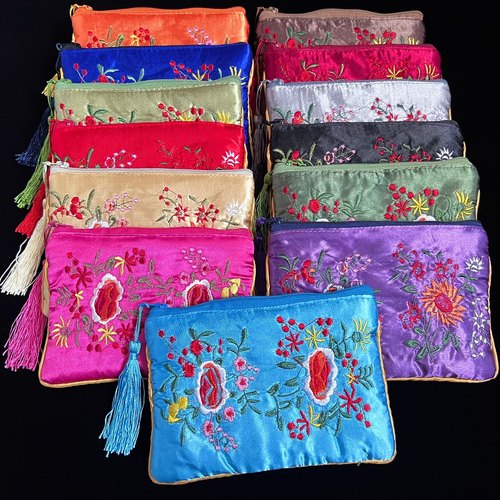 民族风刺绣夹棉加厚零钱包首饰袋收纳布袋手镯包中国风送老外礼物