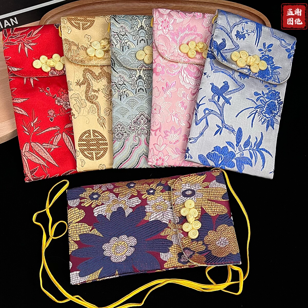 中国风双层云锦绣花零钱包丝绸中国特色盘扣卡包出国送老外礼品