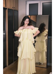 超仙法式小众轻奢新娘晨袍2026新款甜美一字肩成人礼服生日小礼裙