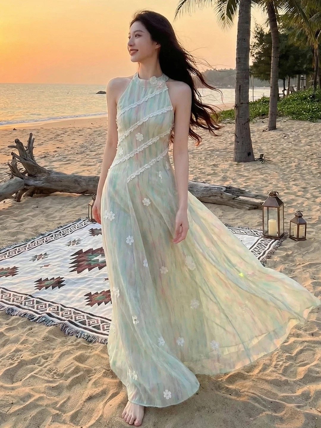 2026新品无袖背心连衣裙女夏季法式气质甜美收腰显瘦碎花长裙子,女装/女士精品,连衣裙,淘宝优惠券,粉丝福利购,淘宝优惠卷