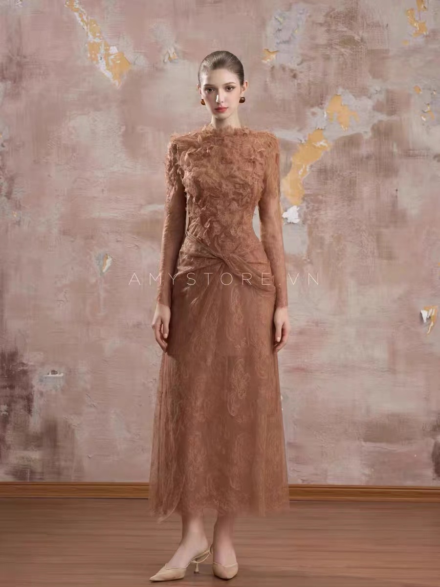 越南小众高级感重工新款复古风优雅精致设计感立体褶皱裙礼服裙女