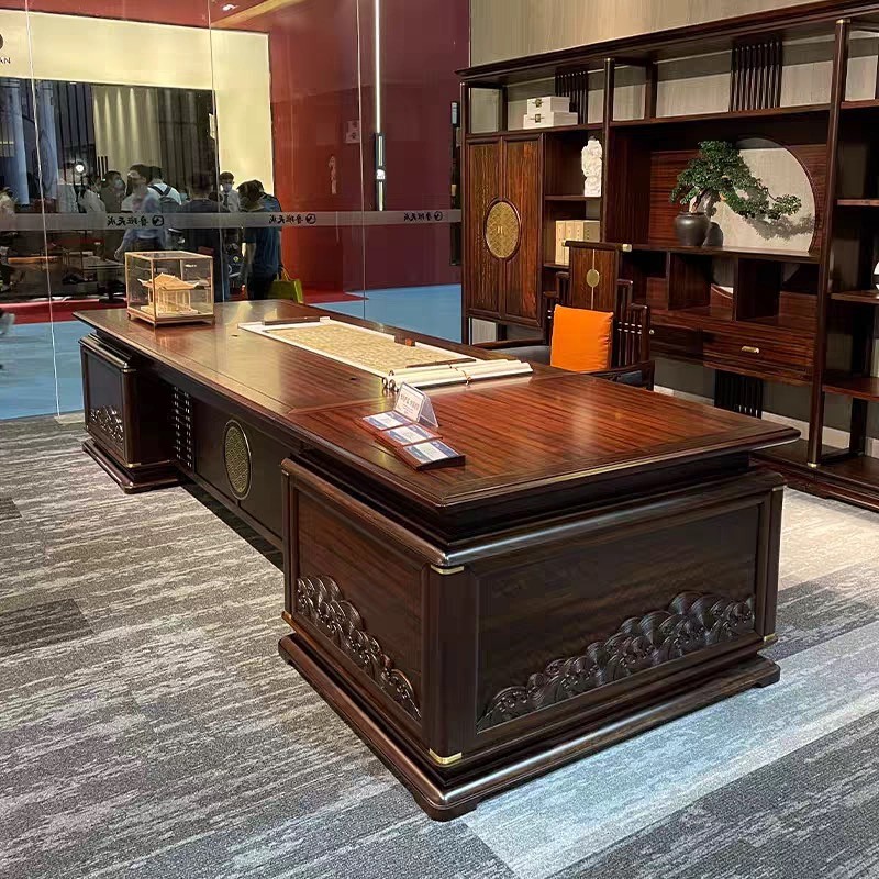 新中式办公桌加蓬乌金木大班台董事长老板办公室高端大气实木定制