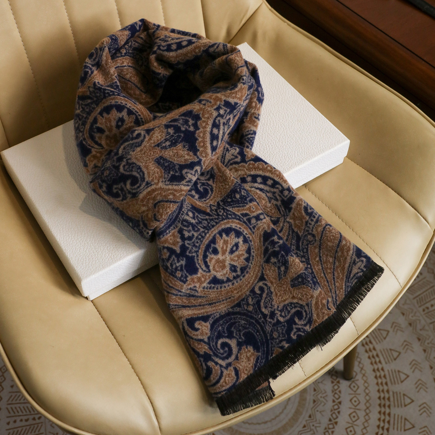 高级感复古腰果花围巾男款冬季新款加厚保暖围脖含羊毛韩版披肩潮,服饰配件/皮带/帽子/围巾,围巾/丝巾/披肩,淘宝优惠券,粉丝福利购,淘宝优惠卷