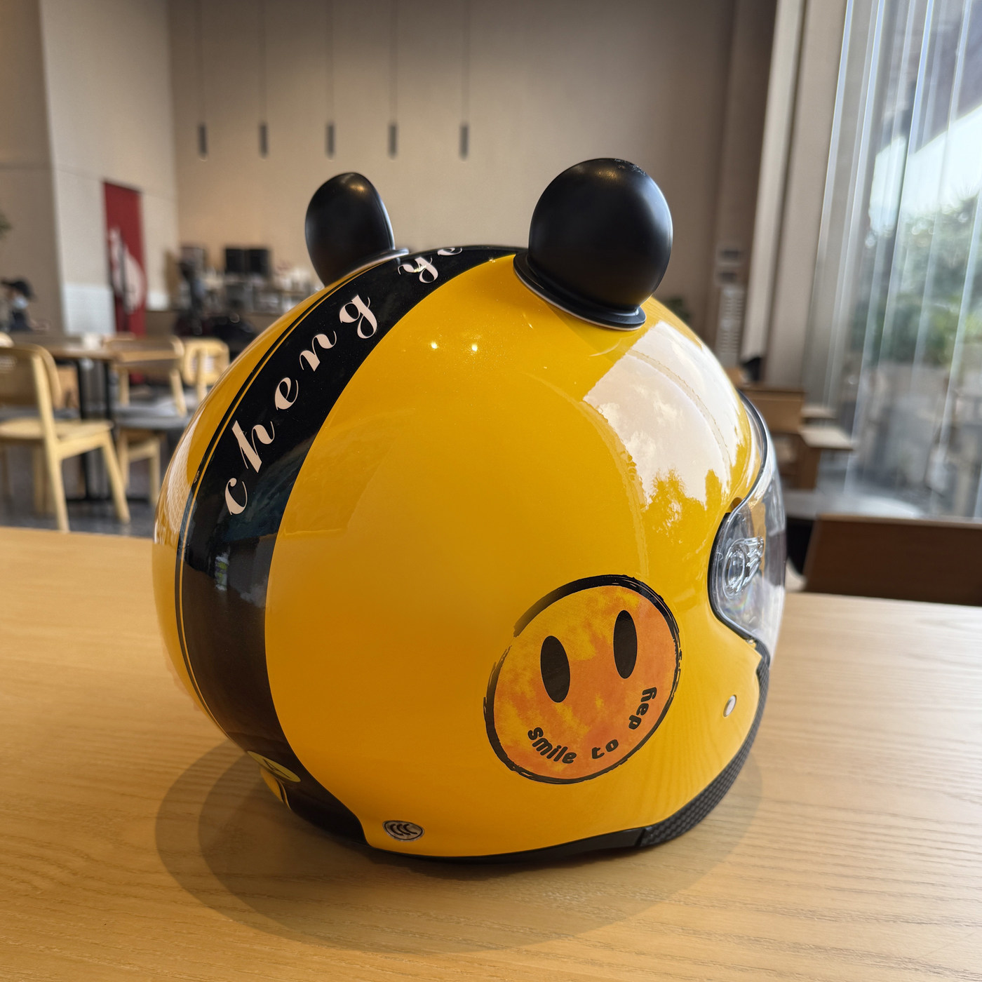 笑脸电动车头盔3c认证秋冬季保暖护耳摩托车3/4盔男女情侣安全帽,摩托车/装备/配件,摩托车头盔,淘宝优惠券,粉丝福利购,淘宝优惠卷