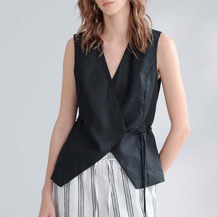 法式老钱风V领马甲短款系带背心高级感上衣女Ladies' casual vest