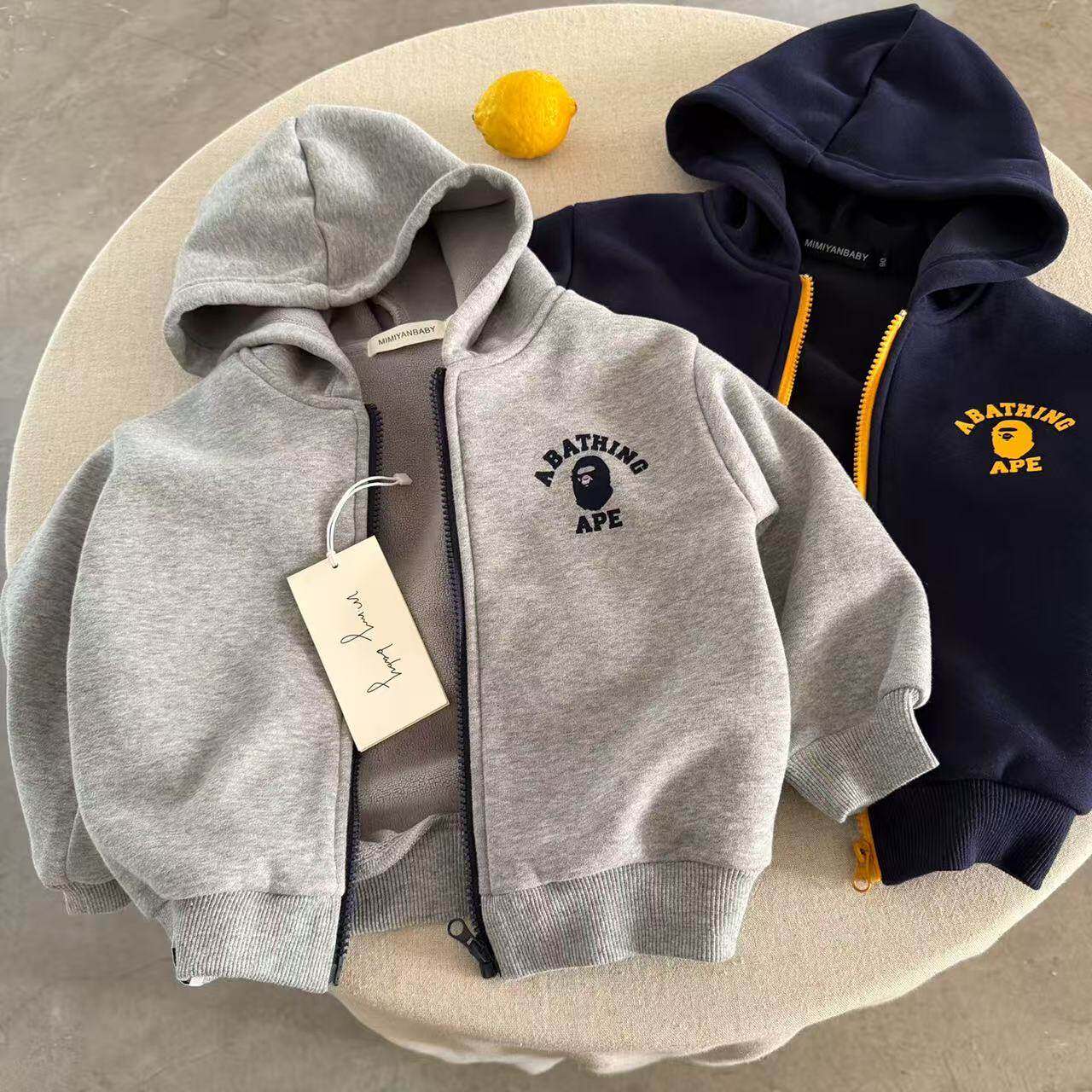 2025秋冬新款儿童加绒外套韩版男童潮牌连帽卫衣宝宝小童休闲上衣