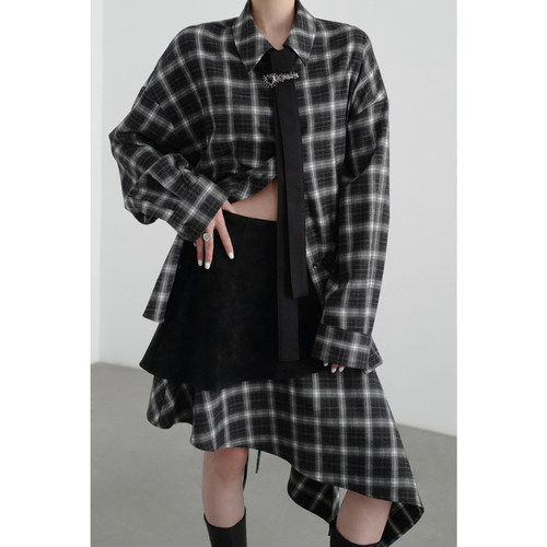 无以幻象格纹over衬衫