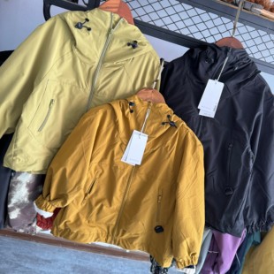 线下899！2026春季新款三防中大童冲锋衣！男童户外休闲宽松外套