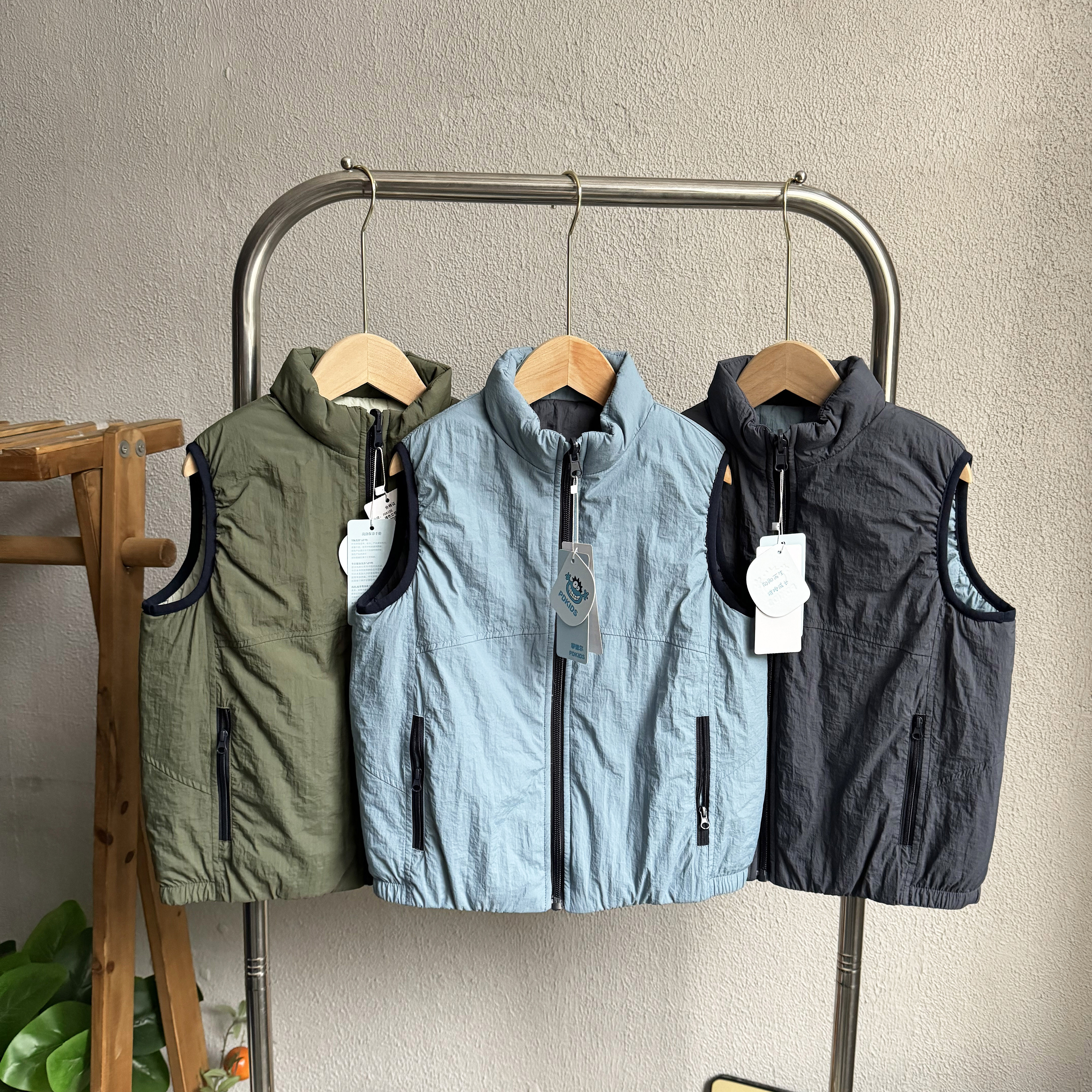 中大童秋冬软壳三防马甲保暖外套