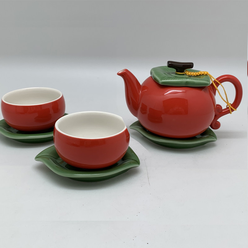 中国风红色陶瓷茶具喜庆礼品茶具台湾建窑一壶两杯公分茶具礼盒装