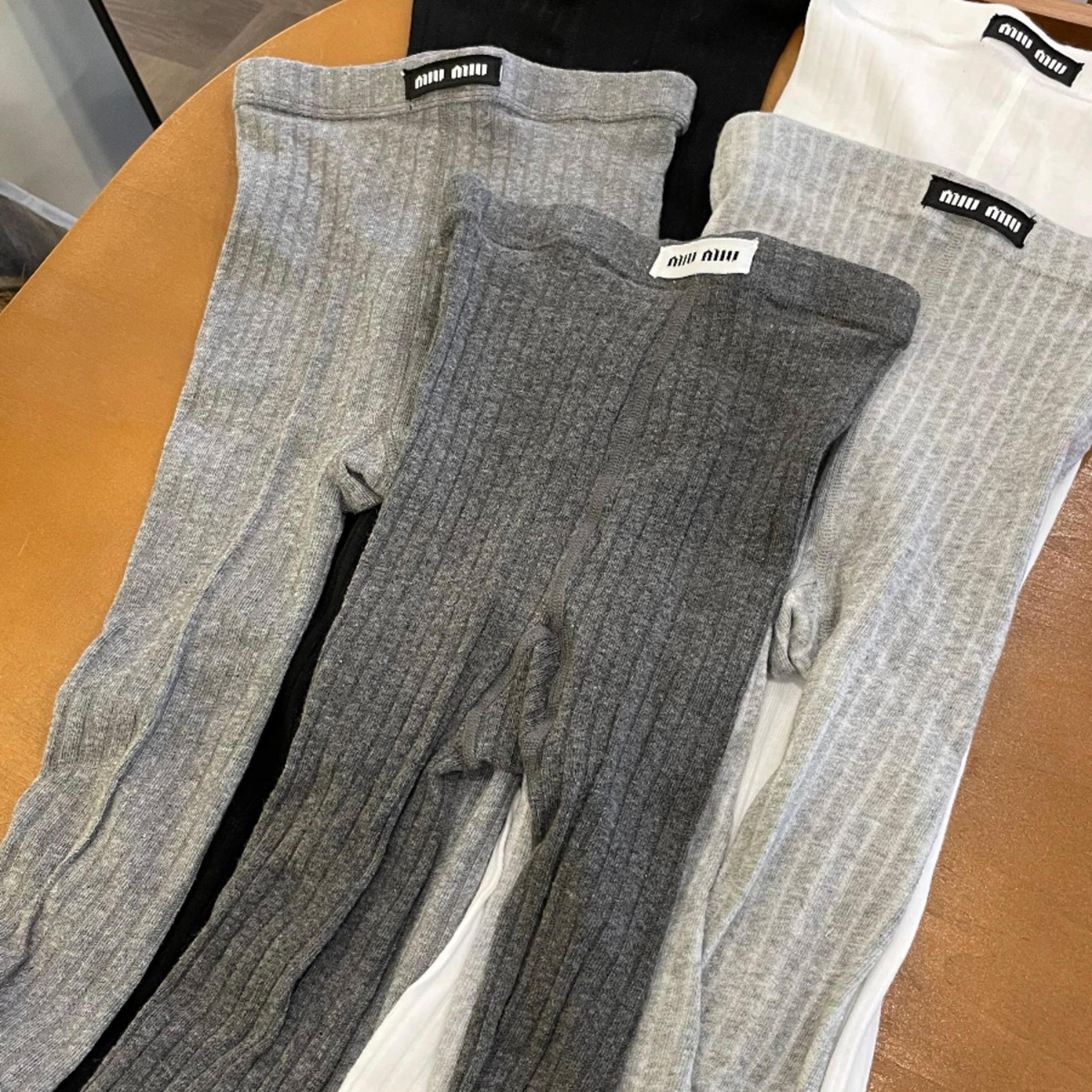 简约薄款腰头缪字母连裤袜吸汗