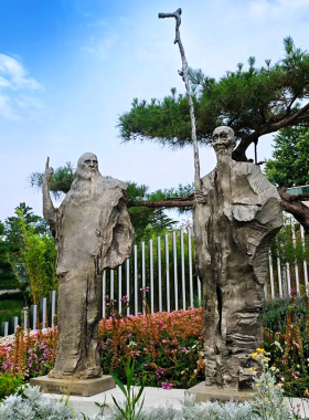 抽象艺术人物雕像摆件