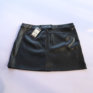 酷感皮革半身裙女黑色A字短裙高腰显瘦包臀裙通勤静酷风A1