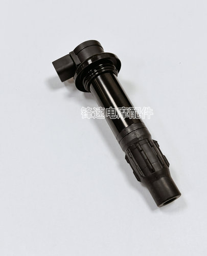 适用R1 YZF-R1 (07-08) R6 R15  FZ8摩托车点火线圈高压包F6T568