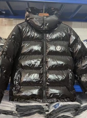 冬季美潮Trapstar黑色亮面经典小标刺绣字母加厚保暖棉服面包外套