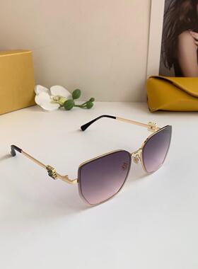 As Picture Show LOEWE罗意威复古金属方形框架墨镜太阳眼镜