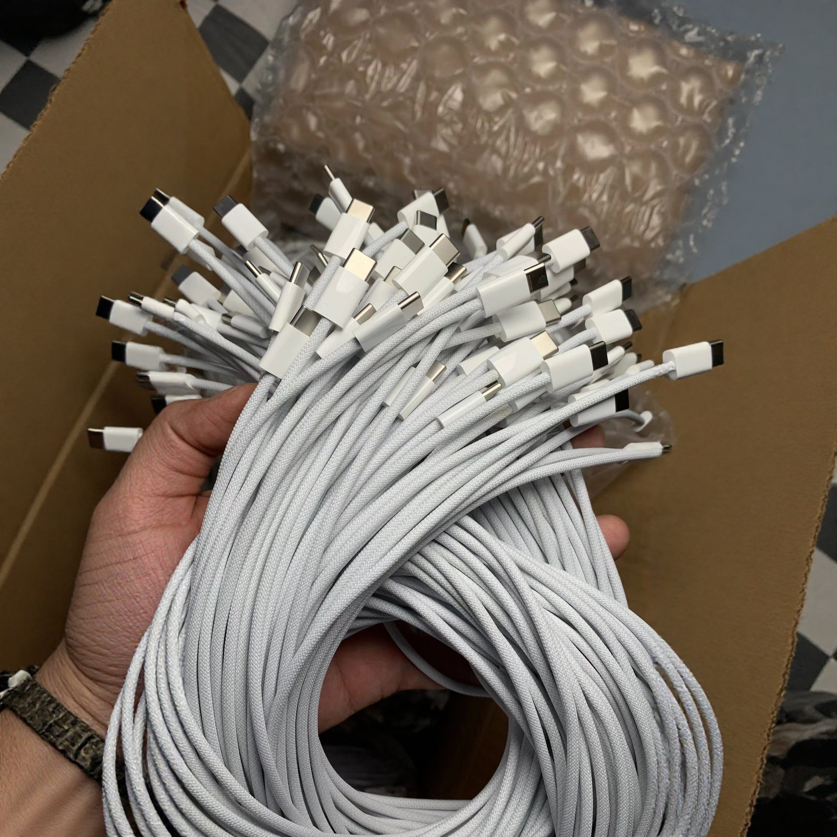 二手适用于苹果手机17pro 16 15pro双type-c编织线数据线拆机