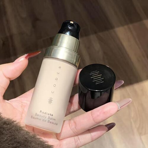 code8黑丝缎养肤粉霜粉底液