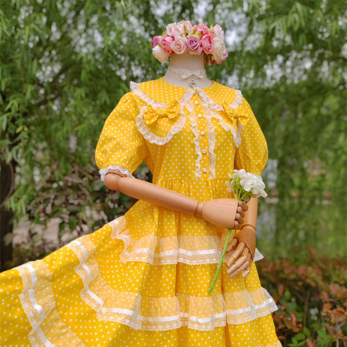 兔子大人|手作服 vintage甜美娃娃领爱心蝴蝶结蕾丝蛋糕摆连衣裙