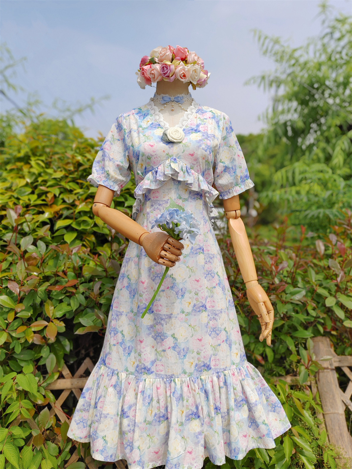 兔子大人｜手作服 复古紫色油画木耳边V领短袖连衣裙 胸针可拆卸