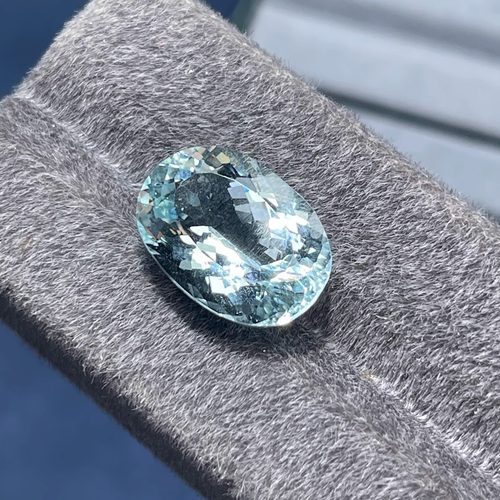 天然海蓝宝裸石戒面宝石吊坠11.8克拉全净无暇