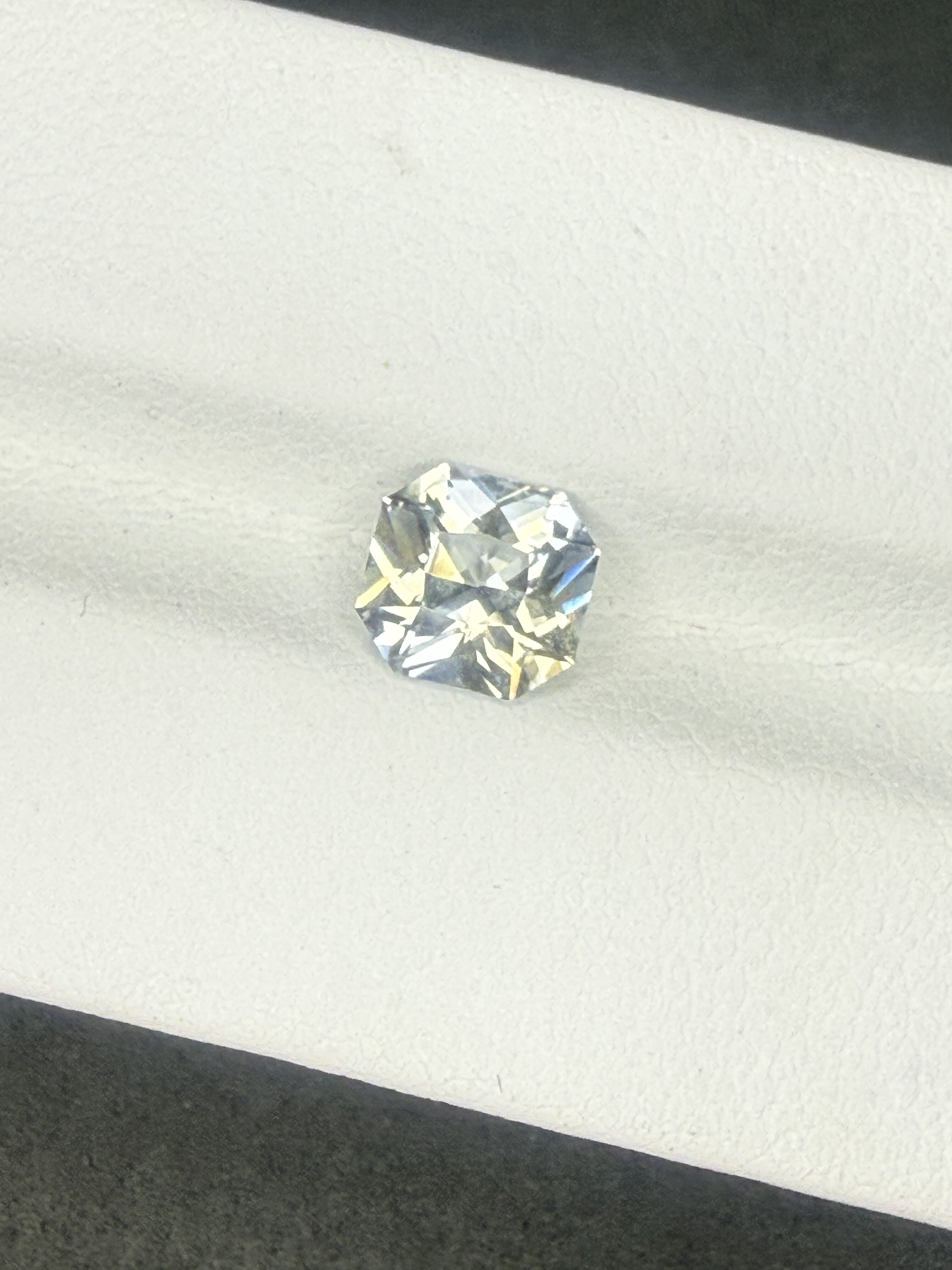 天然无烧蓝宝石可以和钻石媲美的蓝宝石1.5克拉,珠宝/钻石/翡翠,裸石,淘宝优惠券,粉丝福利购,淘宝优惠卷