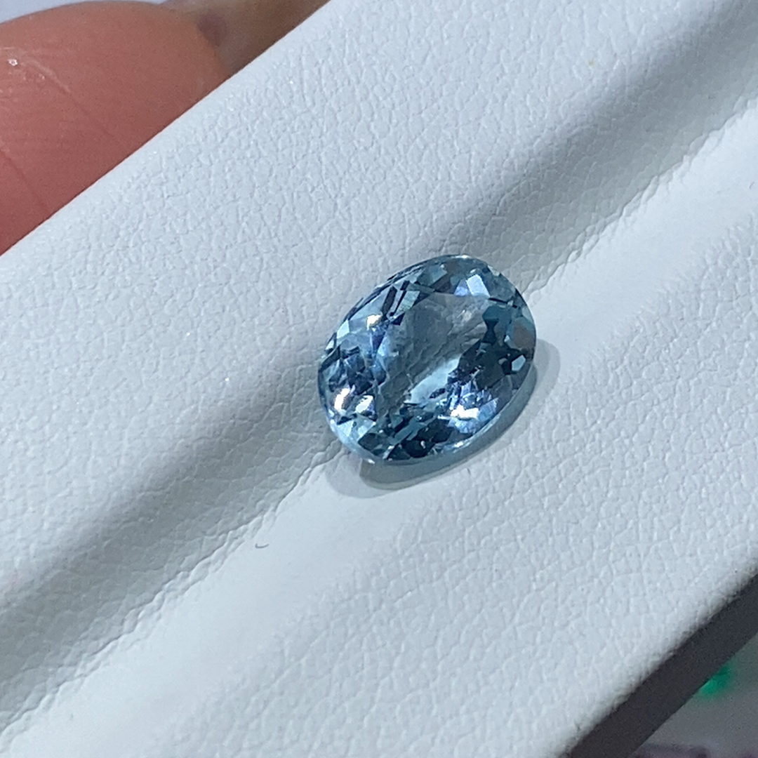 天然海蓝宝2.38克拉