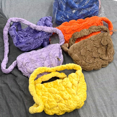 软绵云朵包褶皱包单肩斜跨腋下包