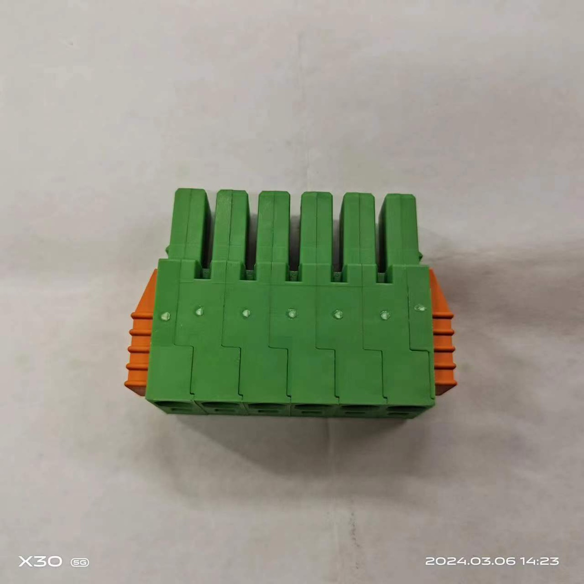 源头厂家菲尼克斯原装订货号1718520PCB插拔-连接器式/6SPC5S议价