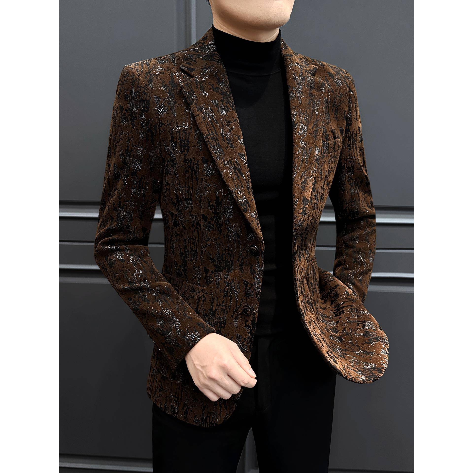 秋冬季新款印花休闲西装外套男2025商务男装感修身西服单件1212n