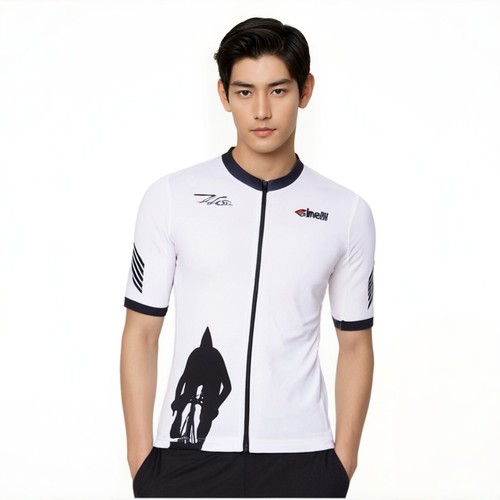 动感骑行，时尚先锋：Cinelli 骑行服，助力每一次风驰电掣的冒险