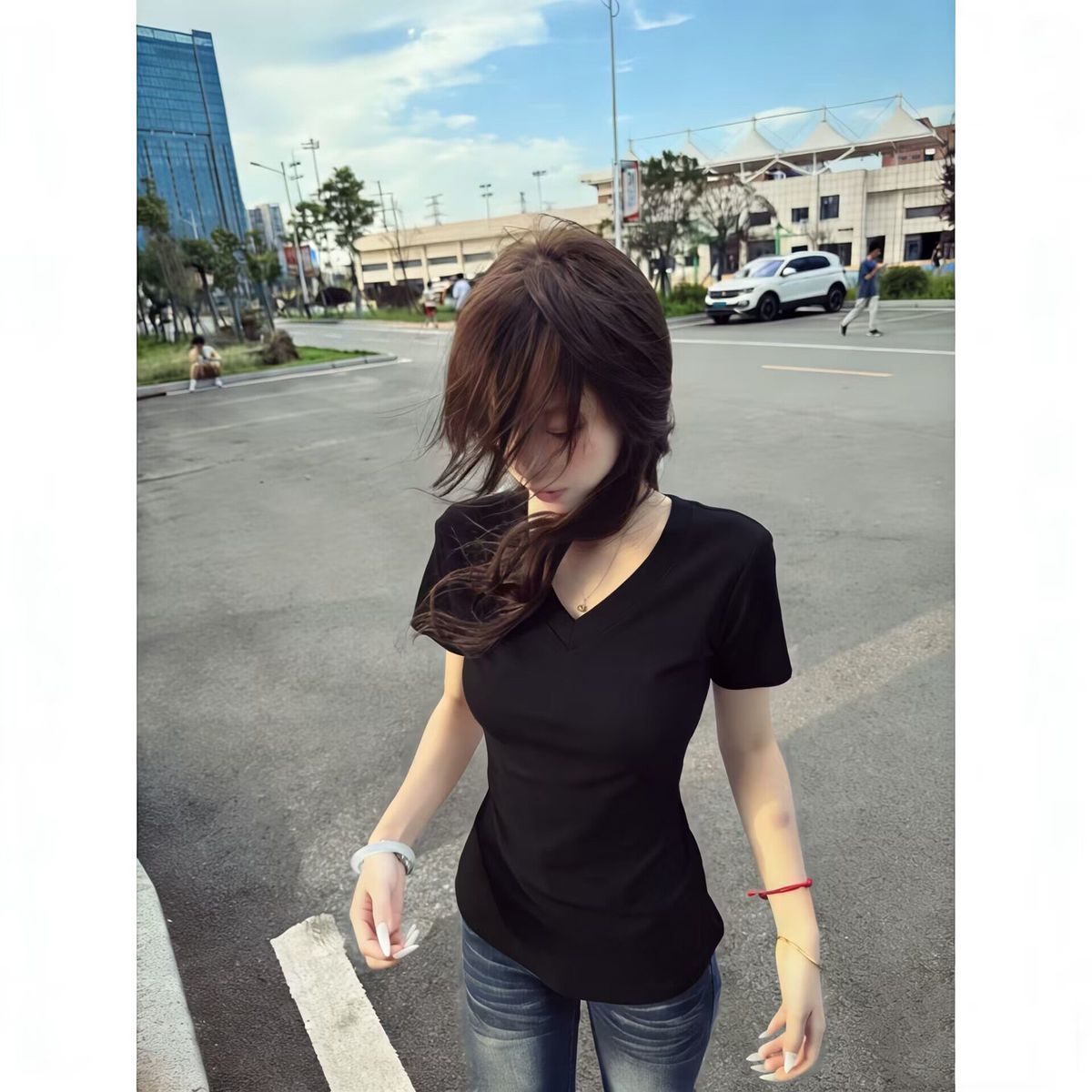 黑色V领正肩纯棉短袖t恤女夏季新款纯欲风修身显瘦百搭辣妹上衣