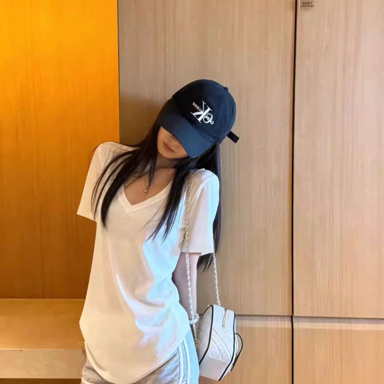 重磅纯棉V领正肩白色夏季短袖t恤女修身显瘦慵懒风松弛感韩系上衣