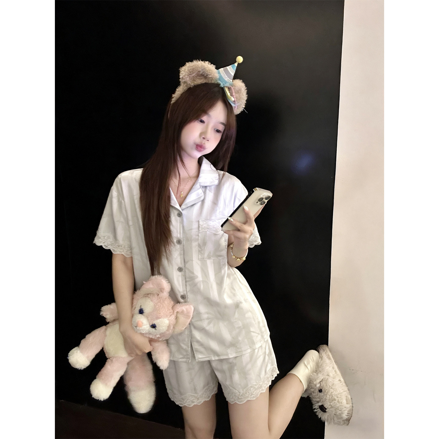 2026新款冰丝睡衣女夏季短袖短裤高级感蕾丝夏天家居服套装可外穿