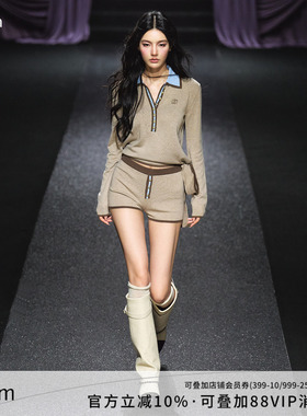 AGAM 撞色金扣飘带翻领polo绑带毛衣 桃心短裤套装