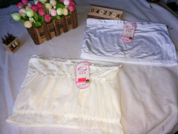 多款发育期少女文胸抹胸